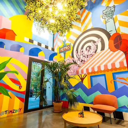 The People - Marais *