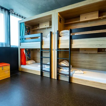 The People - Marais *