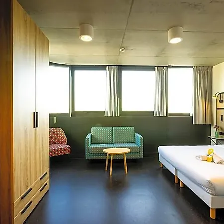 The People - Marais Hostel *