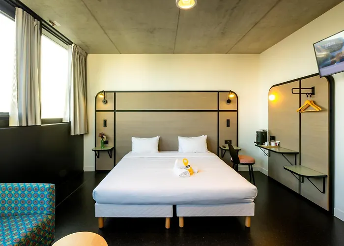 The People - Marais Hostel Paris