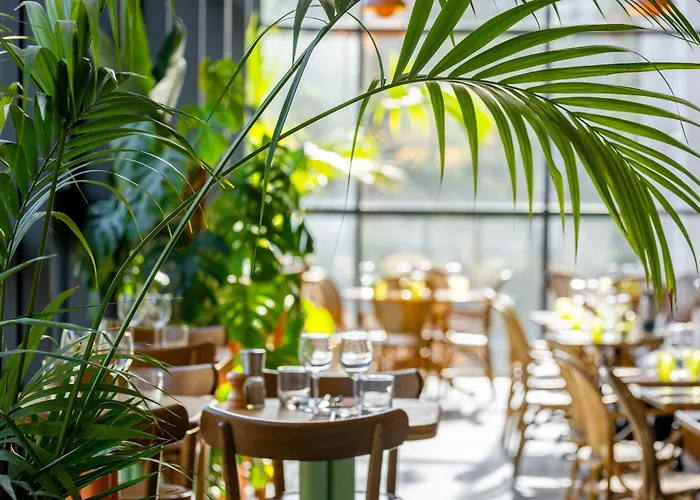 The People - Marais Hostel *